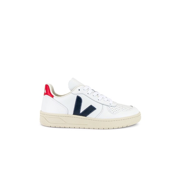 Veja Shoes - Veja V-10 Leather Low-Top Sneakers SZ. 7